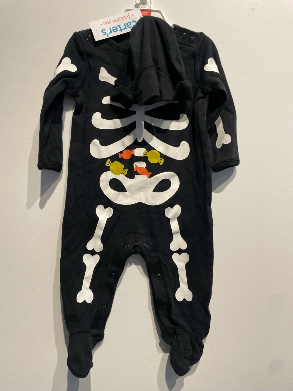 Carter's Baby Halloween Unisex Skeleton Sleep & Play Size 6 Months NWT - Picture 1 of 3